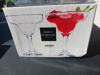 4 piece margaritas glass