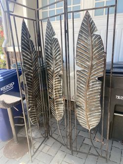 Free metal privacy screen / devider