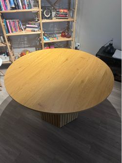 Circle Dining Table