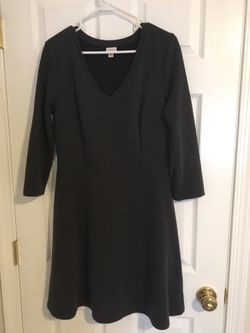 Dark grey checkered long sleeve dress. Size M.