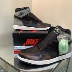 Jordan 1 “Shadow Patina”