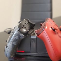 Xbox Controllers w/ Charger