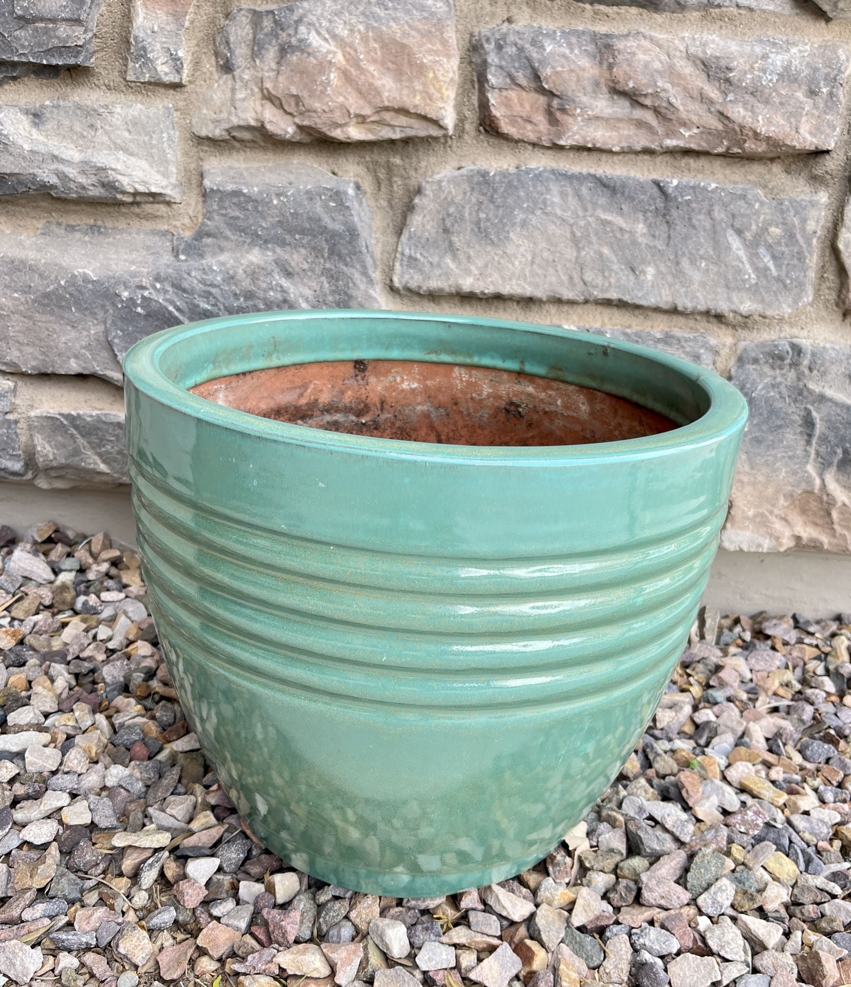 Pretty Teal Green Glazed Planter Pot With Drainage 