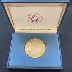 1974 Bicentennial Commemorative Medal