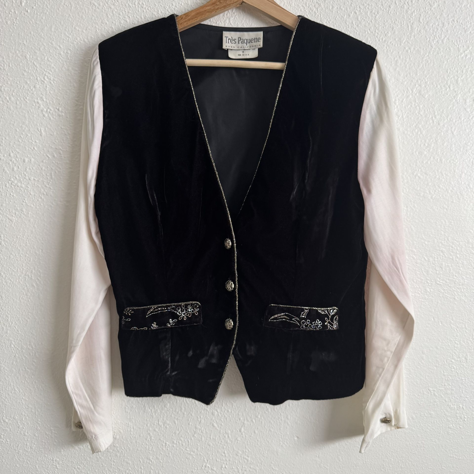 TRÈS PAQUETTE Vintage 90s Black White Velvet V Neck Pirate Button Up Blouse