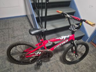 $50 BRAND NEW! (THE STICKER GOT STUCK TO THE SEAT)