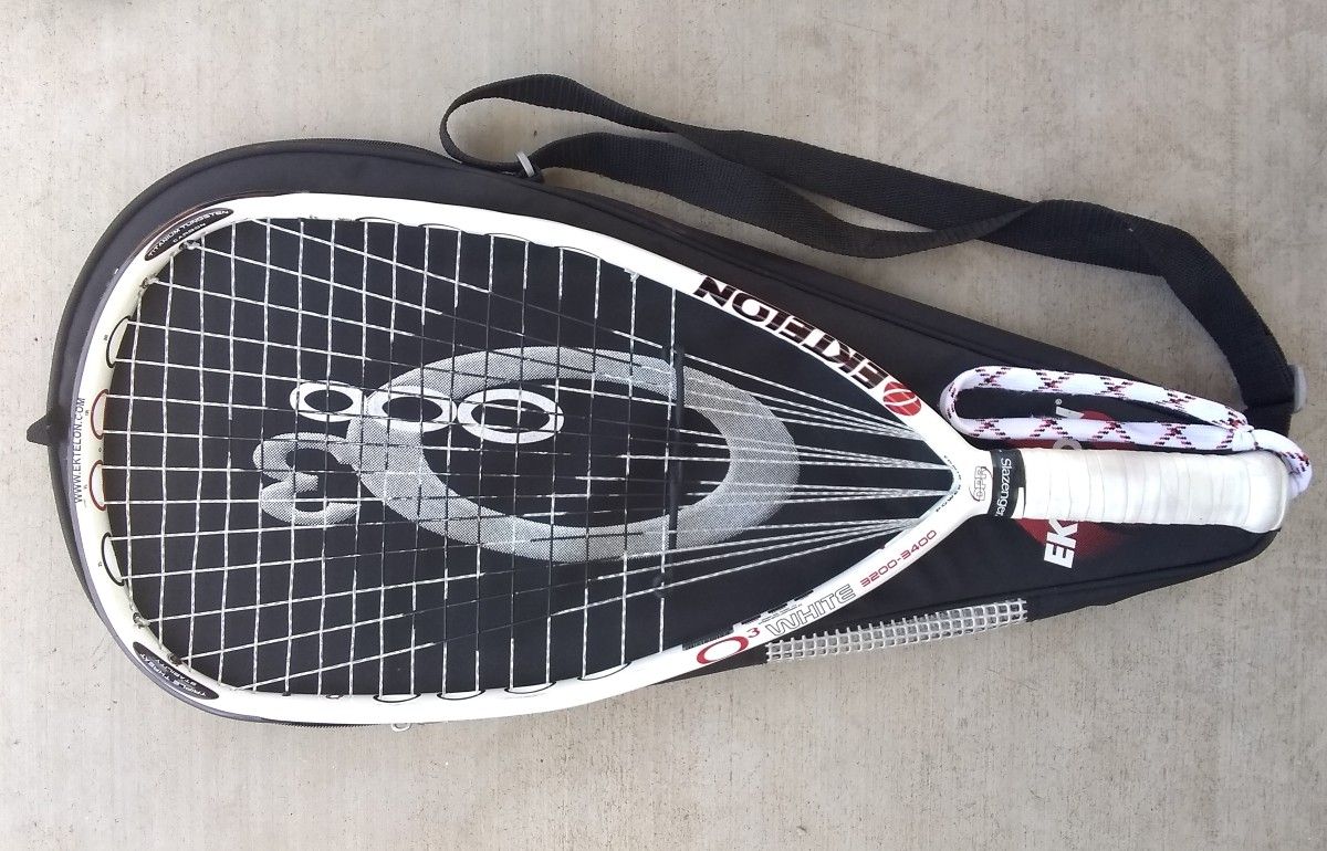 Ektelon O3 White racquetball Professional Graphite Like New