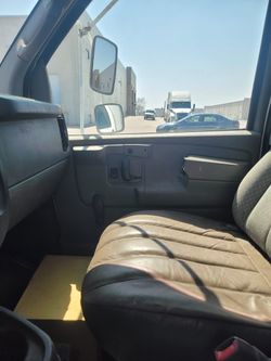 2005 Chevrolet Express Cutaway