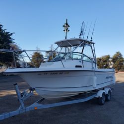 2005 Bayliner Trophy Pro