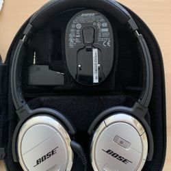Bose noise cancelling headphones