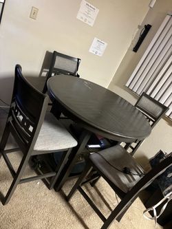 Round Counter Height Dining Table with 4 Chairs