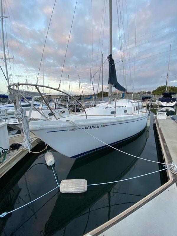 Coronado 30ft Sailboat Engine Needs Work
