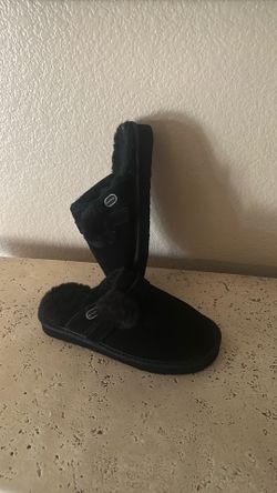 Bearpaw Pawz Black Suede Slip-On Slippers Faux Fur Pom Pom Women's Size 10
