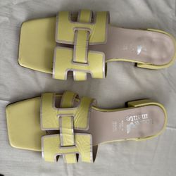 Lot Of 5 Shoes Women Size 10