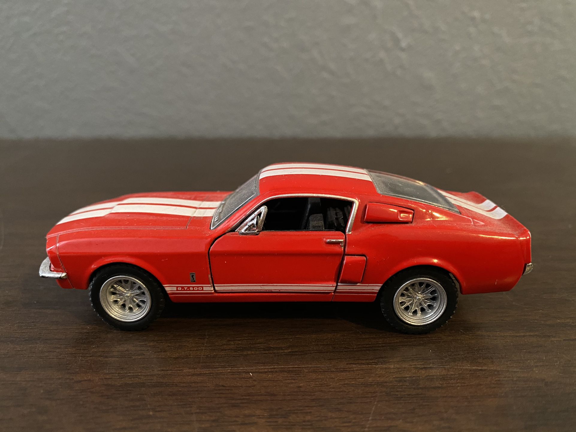 Mustang Gt 500 Y Cobra Escala 1:64