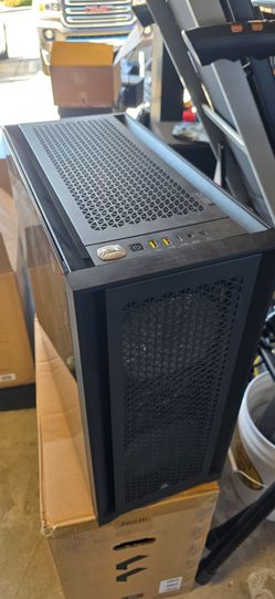 Corsair 5000D Airflow PC Case with Fans