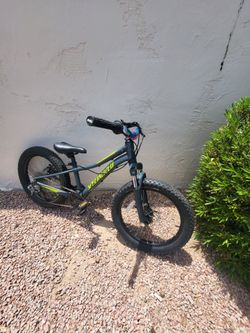 Specialized 20 inch kids mountain bike