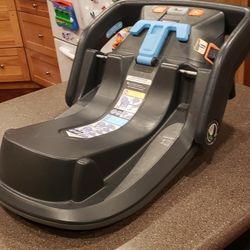 UPPABABY Mesa Car Seat Base