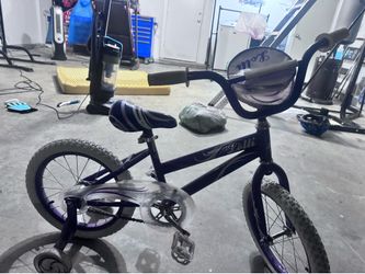 Girls bike