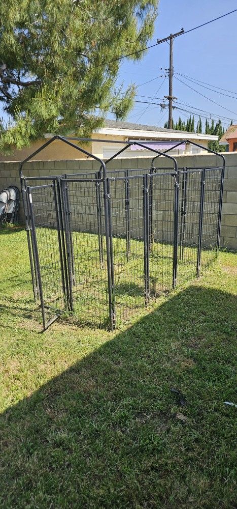 Large Dog Kennel