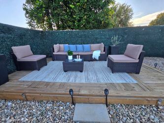 NEW Outdoor Patio wicker/rattan sectional with coffee table 7-PCS Set