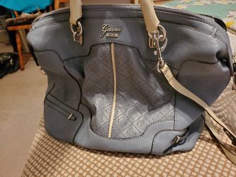 Guess purse