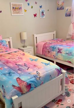 New white real wood twin beds & Accessories included.