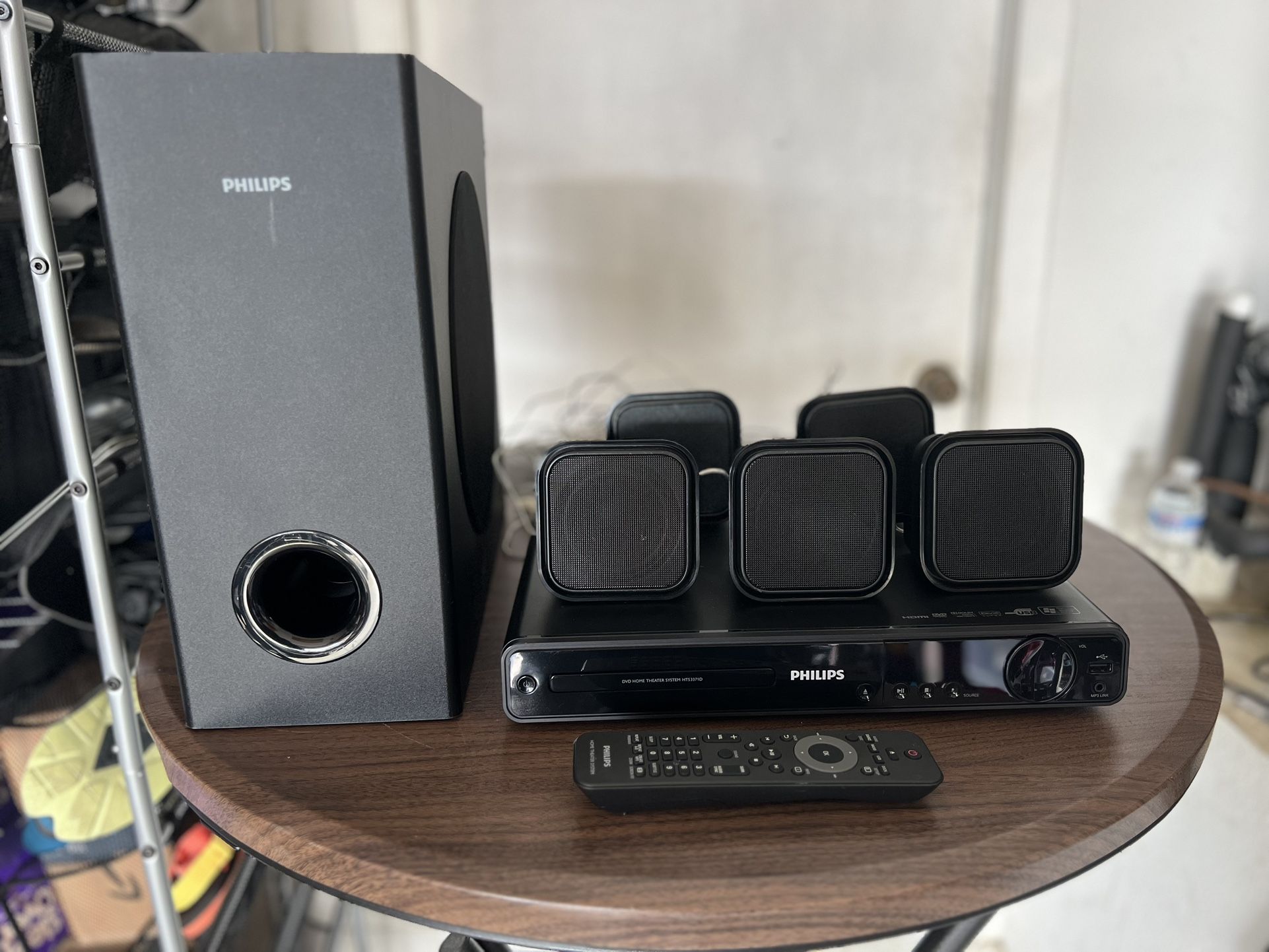 Phillips Home Theater System 5.1