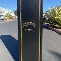 54.5”x18”x15”  Safe Equipment Black