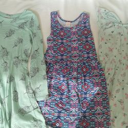 Girl clothes, dresses and pants size 6-8