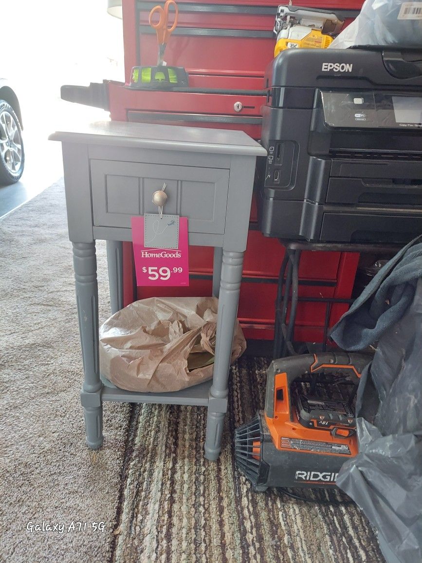 Brand NEW HOME GOODS Grey side table w/ 1 Drawer