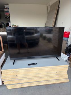 Vizio 43”