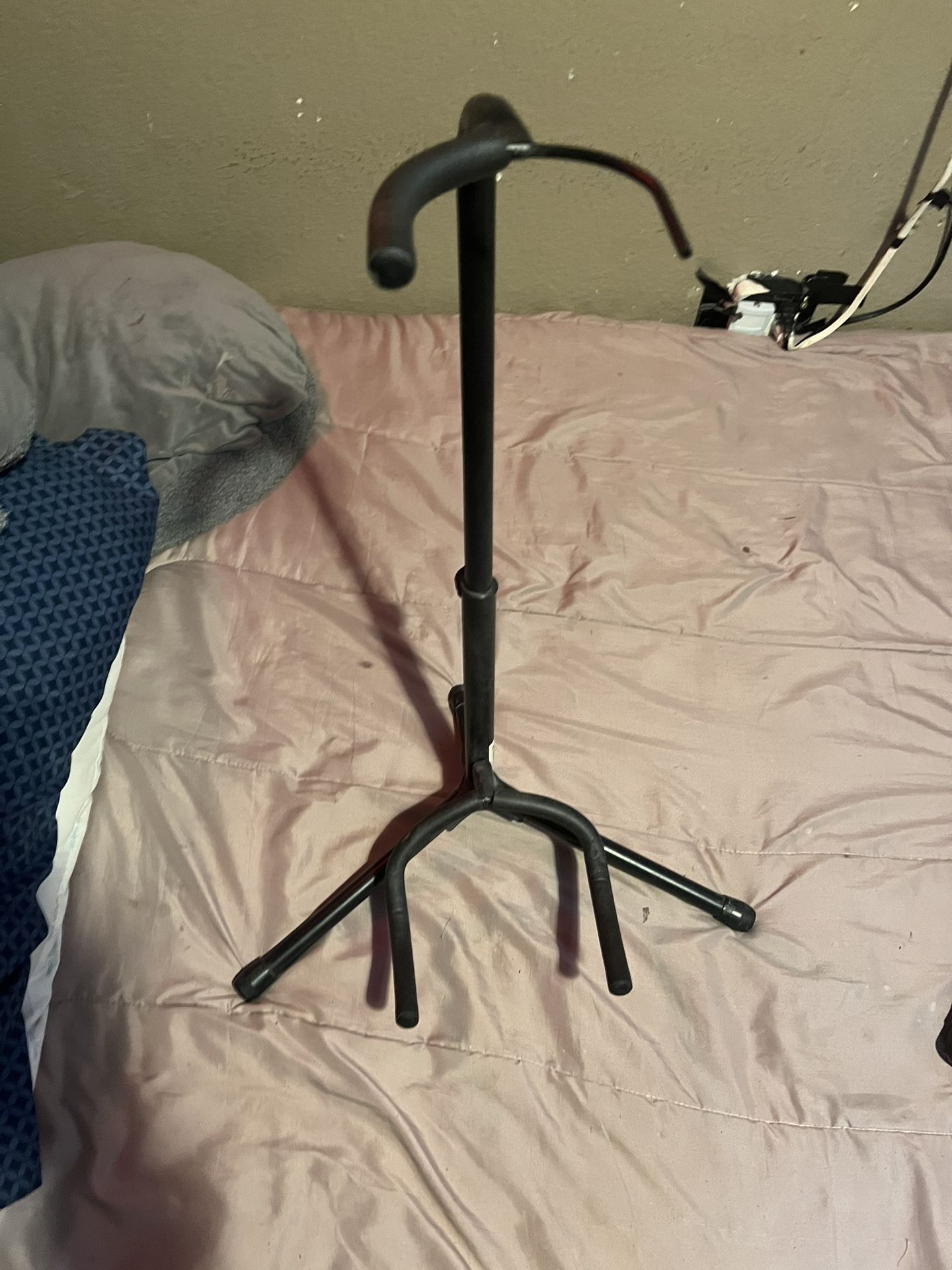 Guitar Stand.