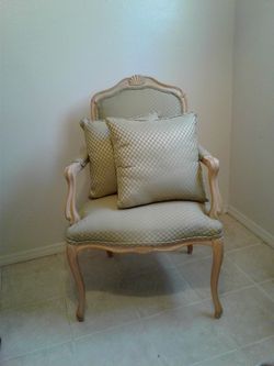 Louis IV style Accent chair.