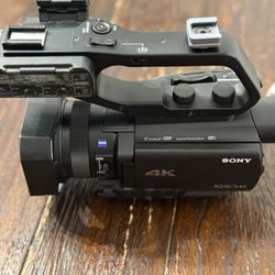 Sony PXW-Z90V Professional 4K Camcorder – Never used! 