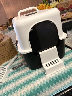RIZZARI foldable cat litter box