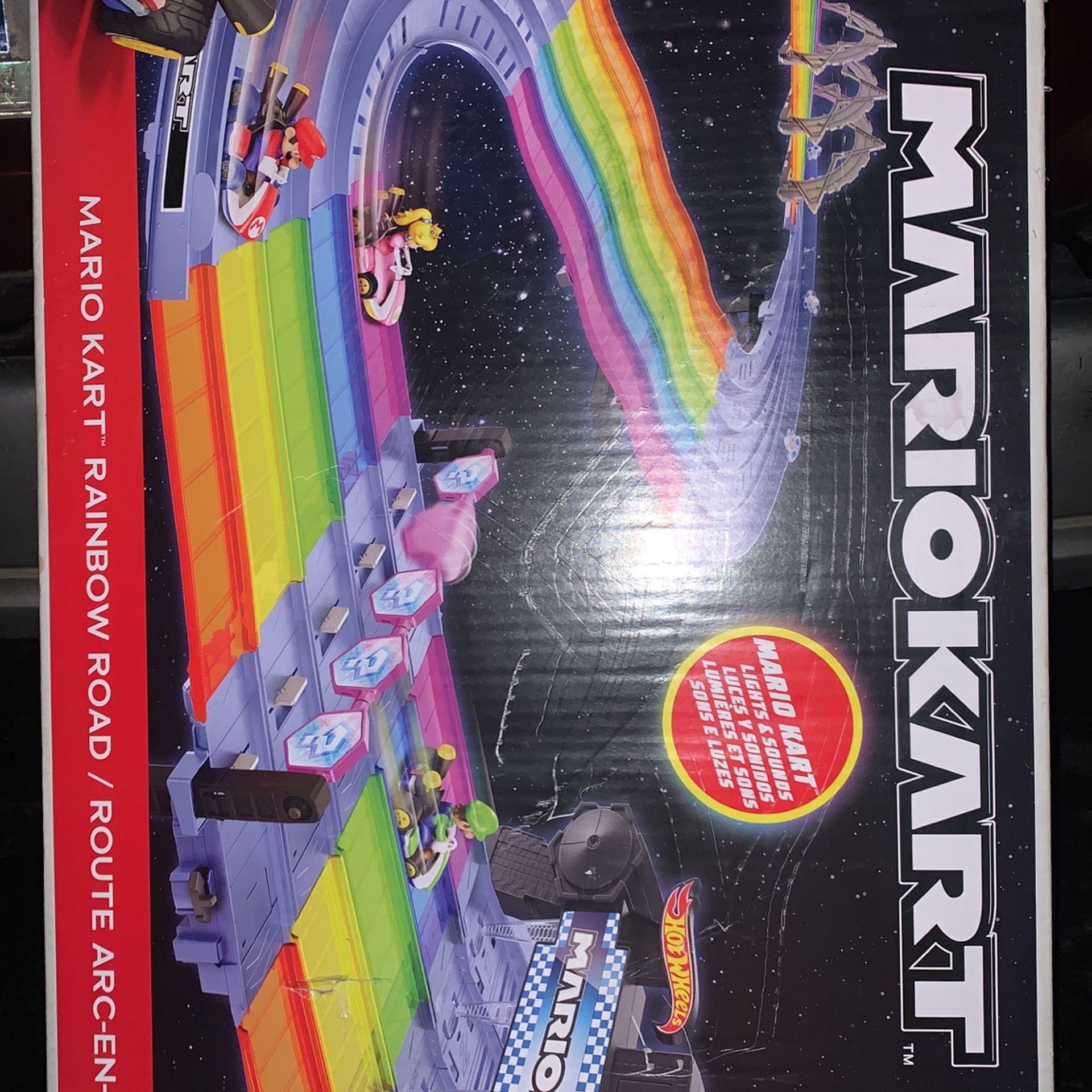 Mario Kart Rainbow Road Hot wheels Track