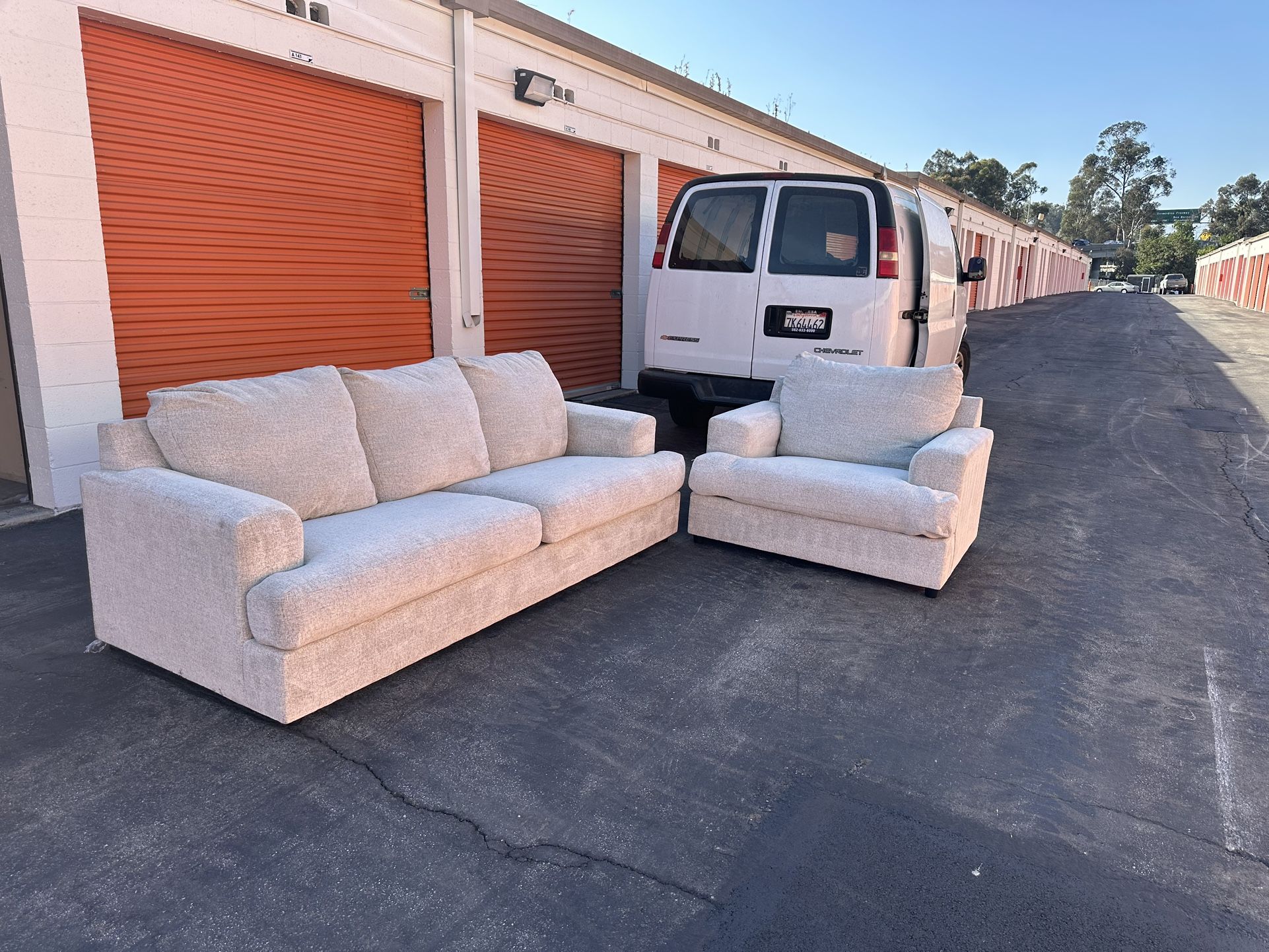 Light Gray Utopia Cloud Couch Style Sofa Set