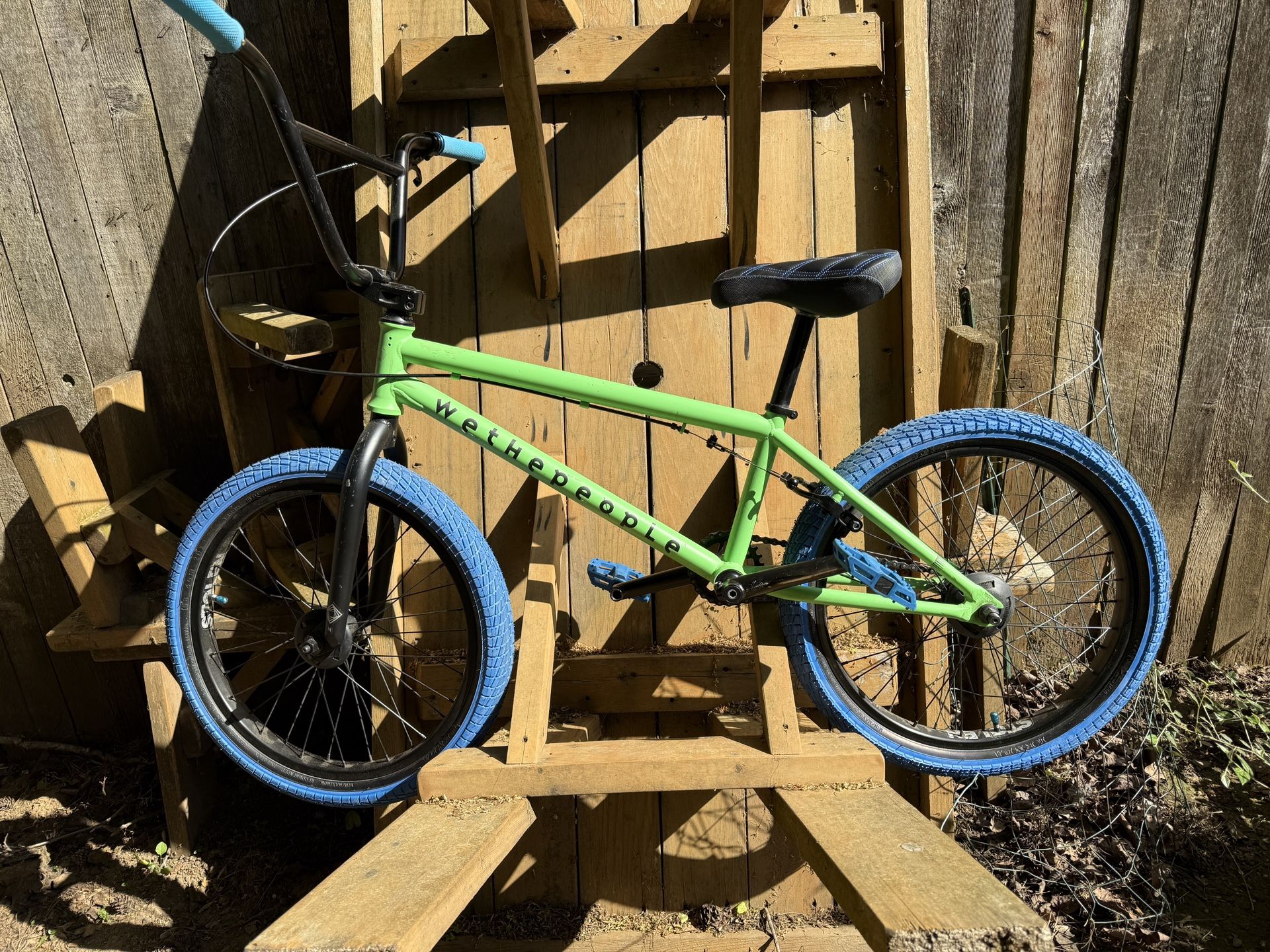 BMX BIKE