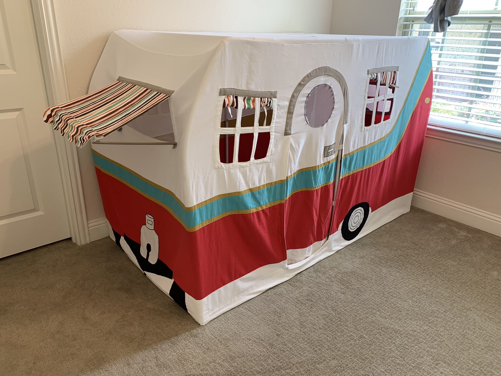 Camper play tent