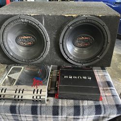 Kicker Speakers And Amps Set Up