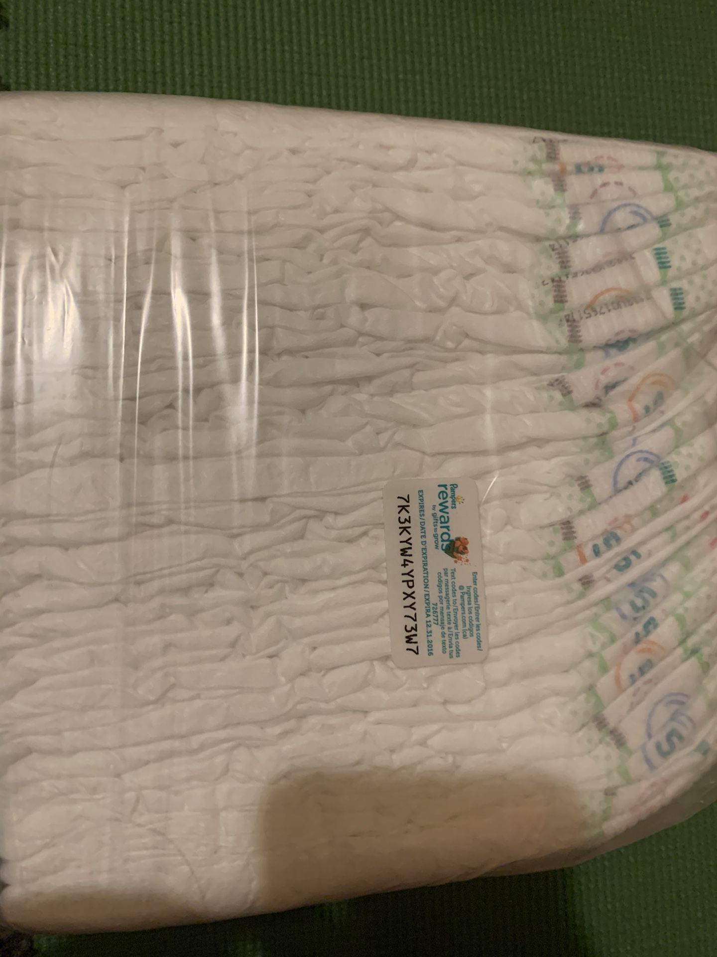 Pampers size 5 diapers