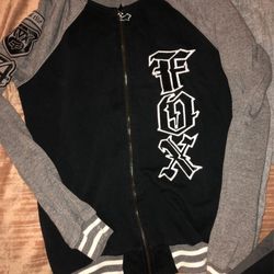 Levi And Vins Me Jeans