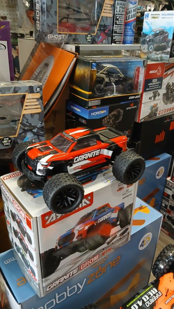 Arrma Granite Grom 4x4 RC Monster Truck Brushed Electric