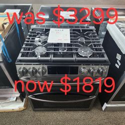 

LG - 6.9 Cu. Ft. Slide-In Double Oven Gas True Convection Range with EasyClean and InstaView

