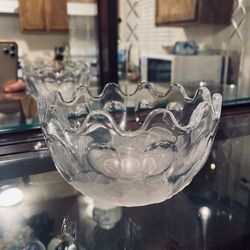 Adorable Crystal Bowl Etched With Roses 