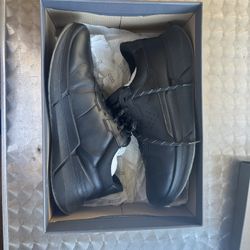 ECCO Shoes (New) Size 10