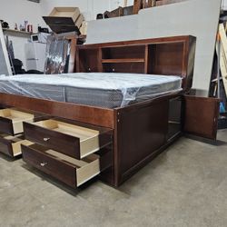 Full Captains Bed And Mattress 