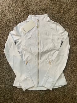 Lululemon defind jacket