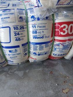 Insulation for ceiling R30x24 cover 88 sqft unface the price is for each bag